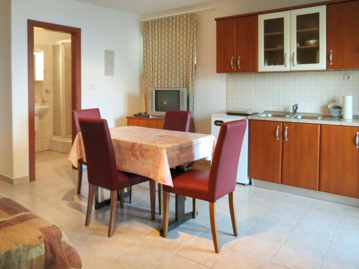 Holiday Home Bernardi By Interhome Lumbarda Bagian luar foto